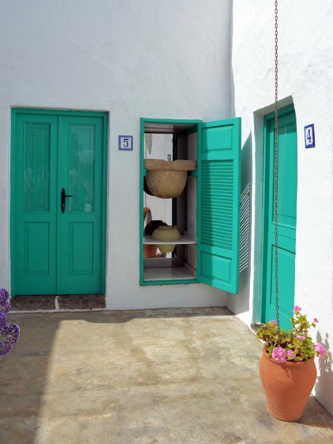 Los Lirios Hotel Rural - Adults Only Tías Εξωτερικό φωτογραφία